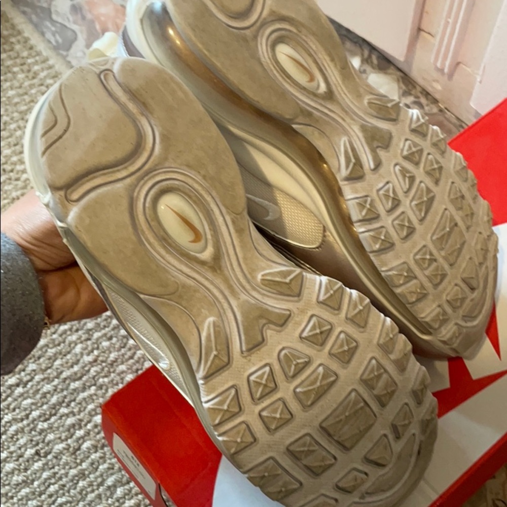 Excellent condition 9/10 - Picture 2 of 4
